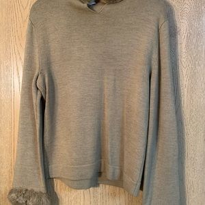 Tan wool sweater with faux fur trim around neck and sleeve. Size large